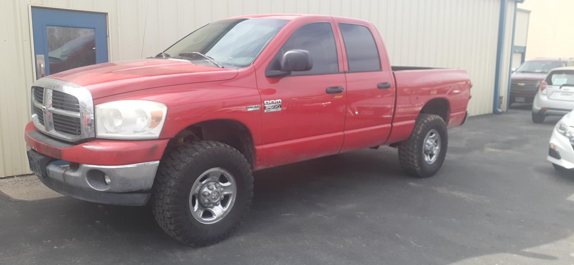 2007 Dodge Ram 2500 (1D7KS28D67J) with an 5.7L V8 OHV 16V engine, located at 2015 Cambell Street, Rapid City, SD, 57701, (605) 342-8326, 44.066433, -103.191772 - CARFAX AVAILABLE - Photo#1